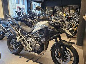 TRIUMPH TIGER 1200