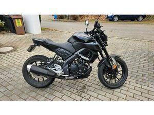 YAMAHA MT125