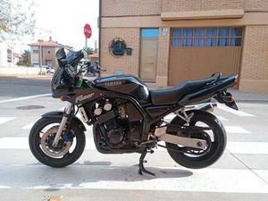 YAMAHA - FAZER 600