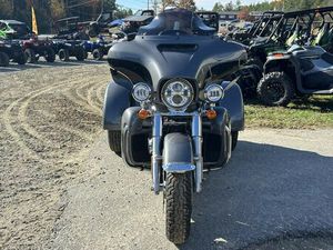 2021 HARLEY-DAVIDSON® FLHTCUTG - TRI GLIDE® ULTRA