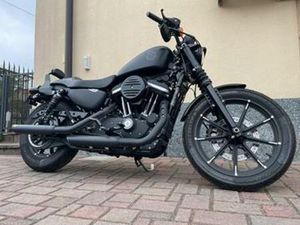 HARLEY-DAVIDSON 883 SPORTSTER IRON
