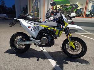 HUSQVARNA 701 SUPERMOTO 701 SUPERMOTO