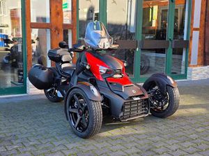 CAN-AM RYKER 900 SPORT