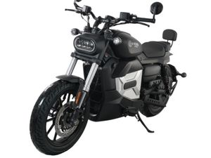 ELEKTROMOTORRAD E-KUMA STORM 120KM/H 8,4KWH 8KW, 3,3KW TYP 2 ABS