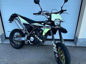 FANTIC XMF 125 PERFORMANCE