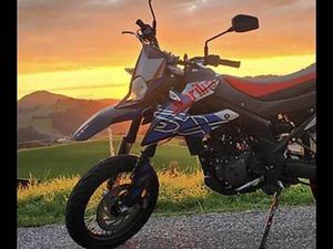 APRILIA SX 125 CANTON ZURICH -