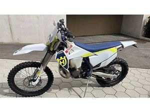 HUSQVARNA TE 300I 2023 CANTON SCHWYTZ -