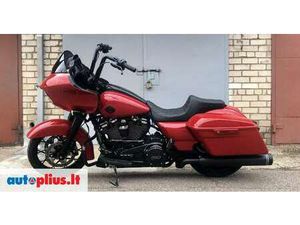 HARLEY-DAVIDSON ROAD GLIDE 1868 CC, CHOPPERS / CRUISERS / CUSTOM