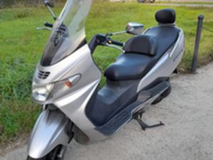SUZUKI BURGMAN 250 BUSINESS