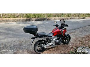 HONDA NC750X DCT