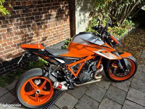 KTM 1290 SUPER DUKE EVO TECH PACK 06/2024 2800 KM