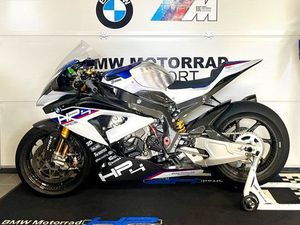 BMW HP4 RACE
