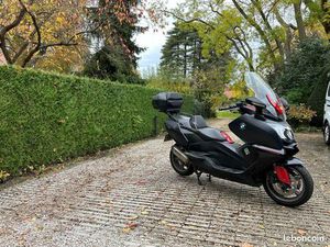 SCOOTER BMW C650GT