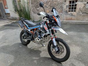 KTM 890 ADVENTURE R ÉQUIPÉ RALLY