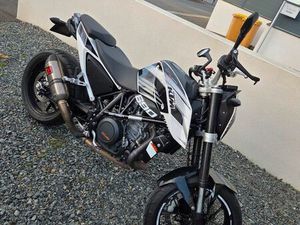 KTM DUKE 690 CC