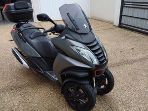 PEAUGEOT METROPOLIS 400 RS