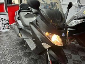 PIAGGIO XEVO 125 GARANTIE 3 MOIS