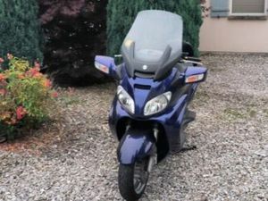 SUZUKI 650 BURGMAN EXECUTIVE