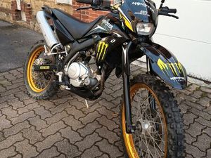 125 XT