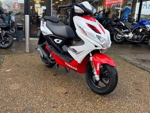 YAMAHA AEROX 50 2T 2014