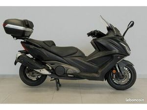 MAXISCOOTER KYMCO AK550 NOIR / TRÈS BON ÉTAT / ENTRETENU 2EME MAIN / FACTURES