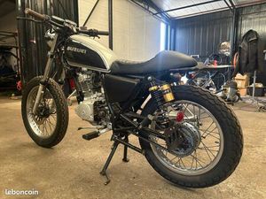 SUZUKI GN 125
