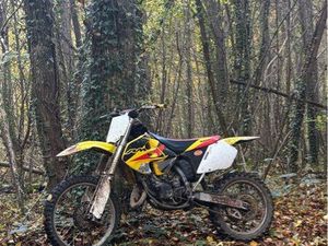 SUZUKI 125RM