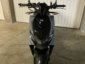 SCOOTER SYM JET 4 RX 50 CC ANNÉE 2022