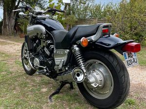 YAMAHA 1200 VMAX