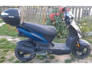 SCOOTER KYMCO AGILTY 50 + LIVRAISON + ÉQUIPEMENTS DE SÉCURITÉ EN SUP