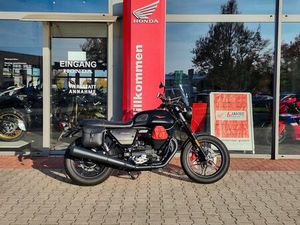 MOTO GUZZI V7 III CORBON LIMITED