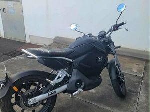 MOTO ÉLECTRIQUE 125 SUPER SOCO TC MAX