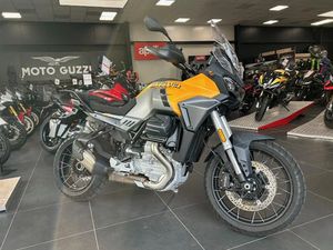 MOTO-GUZZI STELVIO 2025