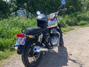 ROYAL ENFIELD INTERCEPTOR CHROMÉE ARGENT