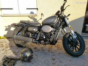 HYOSUNG BOBBER 300 DERNIER MODÈLE