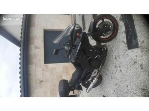 VENDS YAMAHA 900 TWIN TDM NOIR- EXECELLENT ETAT- 40.000KM-2013