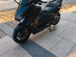 YAMAHA T MAX 2020