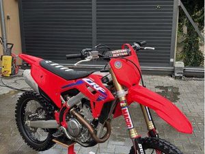 250 CRF 2023 ÉCHANGE