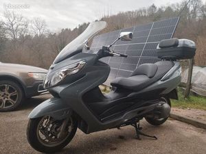 VEND OU ÉCHANGE SUZUKI BURGMAN 400