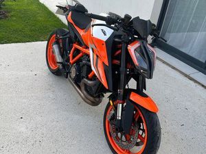 KTM 1290 SUPERDUKE R