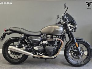 TRIUMPH STREET TWIN 2020