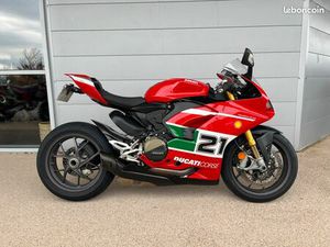 DUCATI PANIGALE V2 BAYLISS N°974