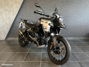 BMW R 1300 GS ADVENTURE TRIPLE BLACK - FINITION PRO - ASA - AVEC CORRECTEUR D'ASSIETTE - ADVENTURE BMW MOTORRAD LIMOGES