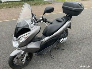 PCX 125