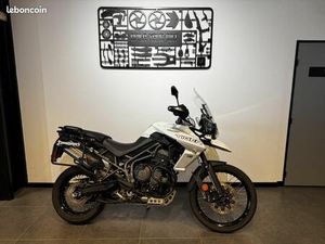 TRIUMPH TIGER 800 XCA