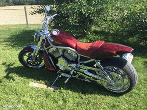 MOTO HARLEY DAVIDSON V ROD