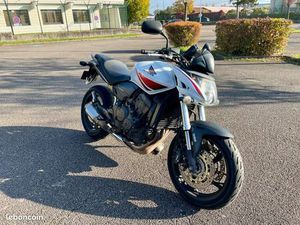 HONDA HORNET 2009 ABS