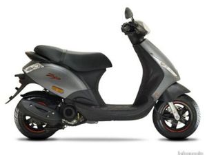 PIAGGIO ZIP 50 4T DESTOCKAGE NEUF 0KM
