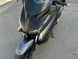XMAX 250
