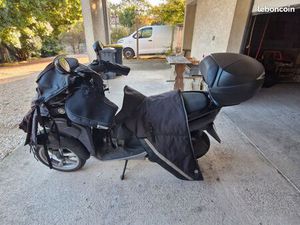 SCOOTER TRICITY YAMAHA 125